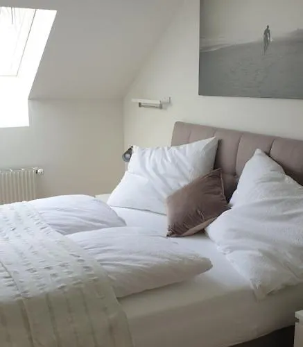 Apartment Stockerau Apartment *